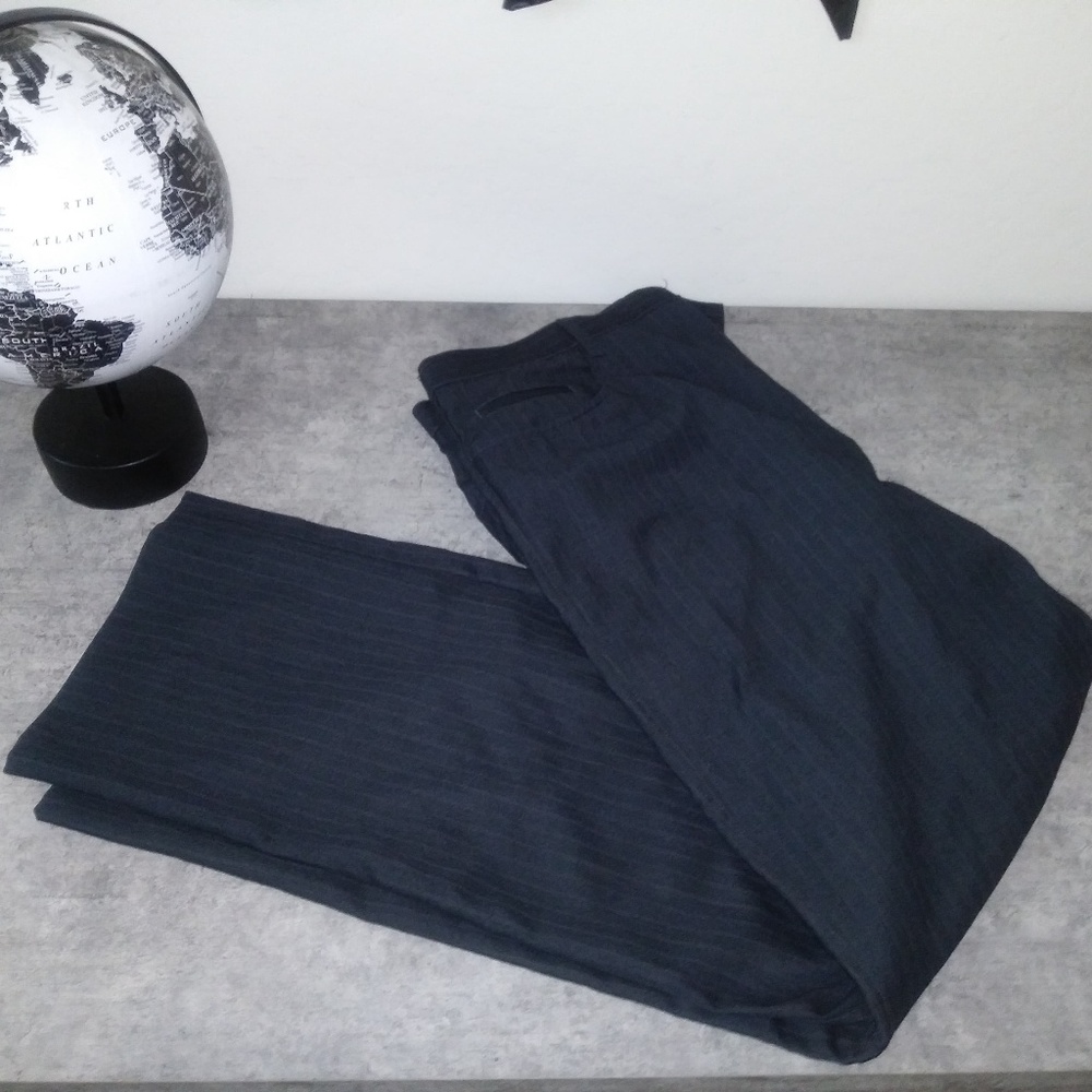 I·N·C MENS PINSTRIPE SLACKS